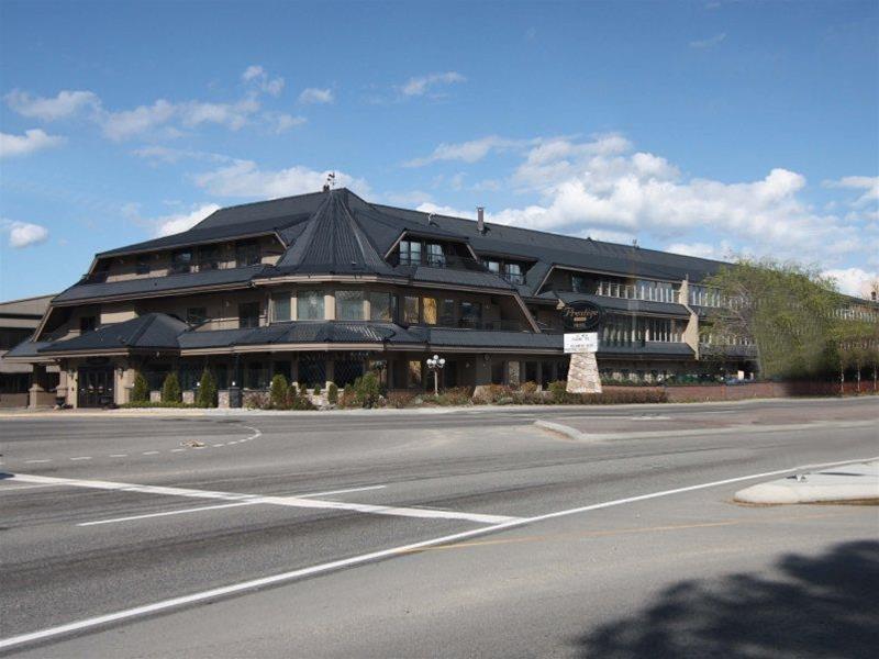 Prestige Beach House, Worldhotels Crafted Kelowna Buitenkant foto