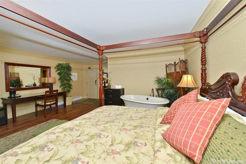Prestige Beach House, Worldhotels Crafted Kelowna Buitenkant foto